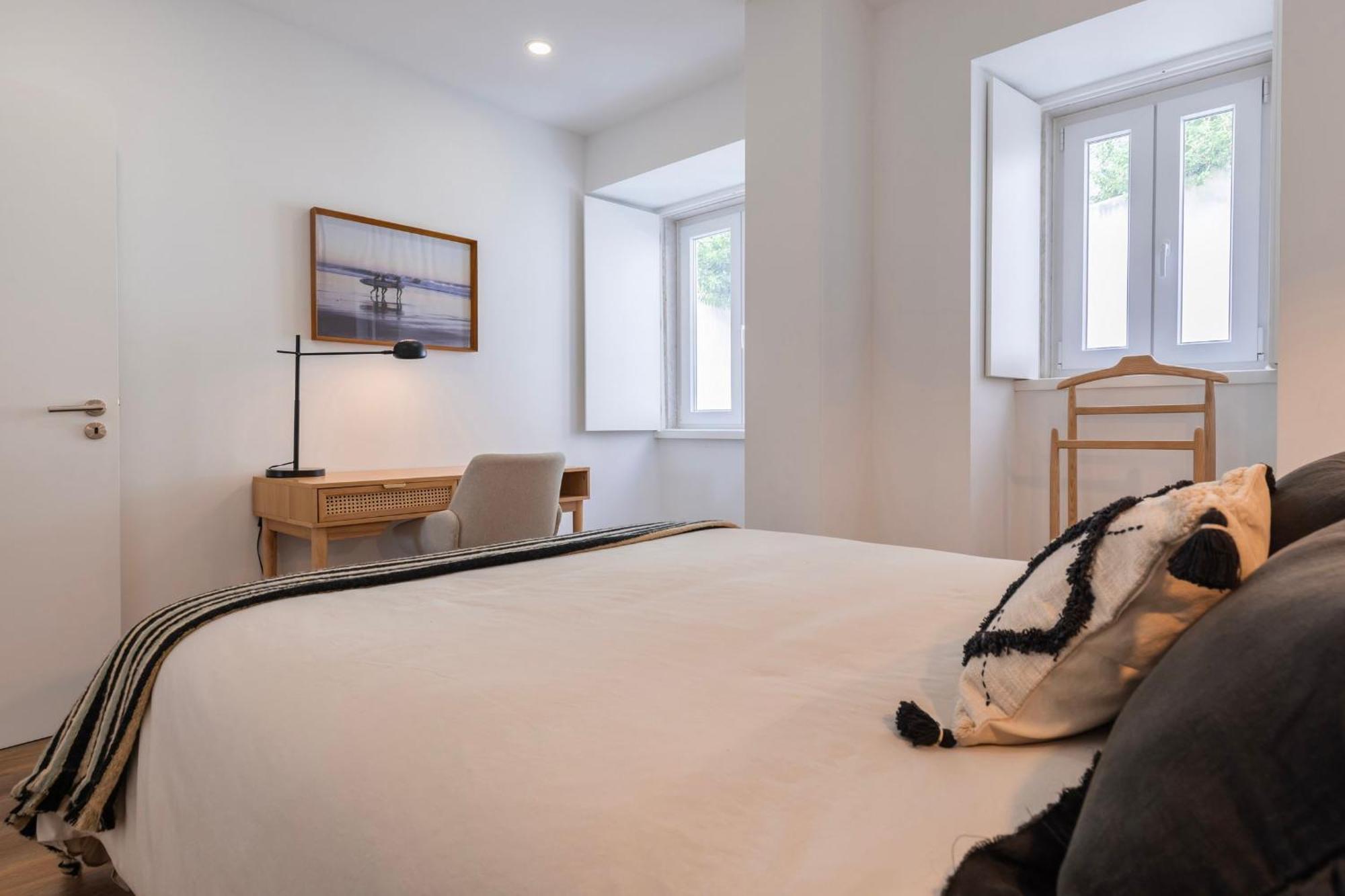 Appartement 2bdr Charming In Graca By Lovelystay